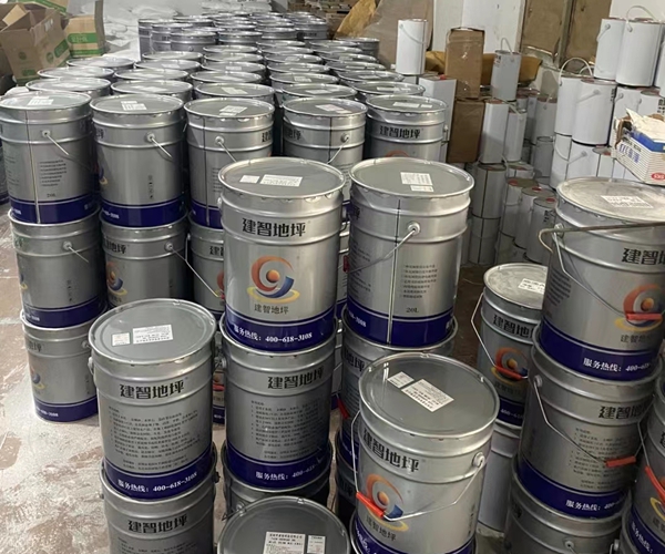 水性環(huán)氧地坪涂料10噸發(fā)往湖南郴州-認準建智科技地坪涂料廠家！